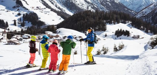 Why Skiing is the Perfect Family Holiday